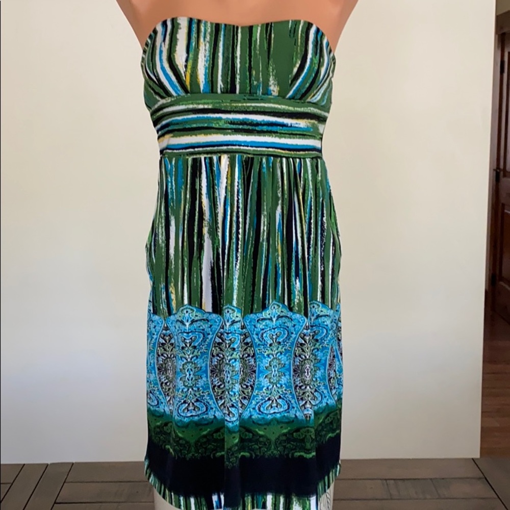 3/$15 Strapless dress with pockets